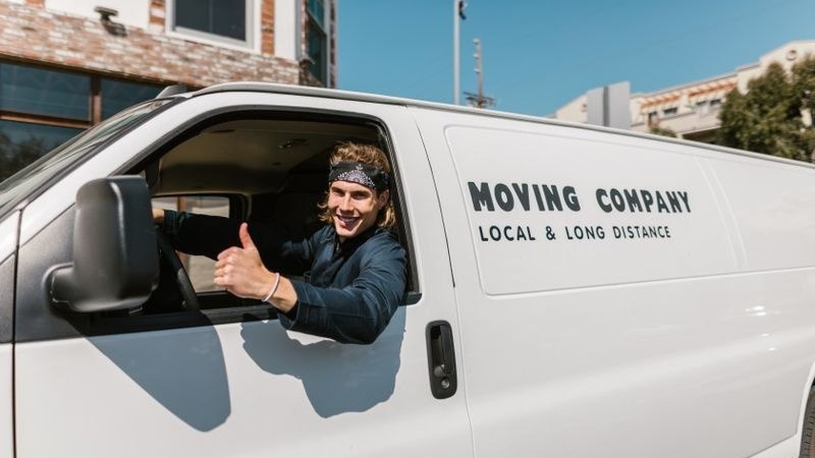 New Evolution Movers moving truck and crew